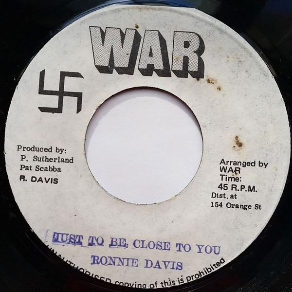Ronnie Davis - Just To Be Close