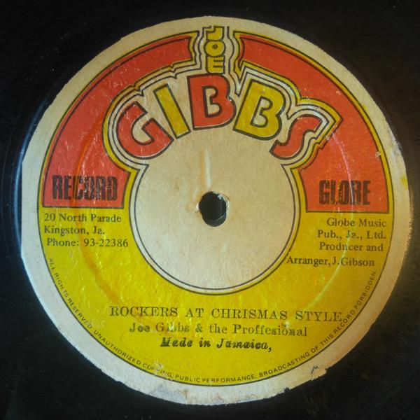 The Joe Gibbs Family - Christmas Rockers